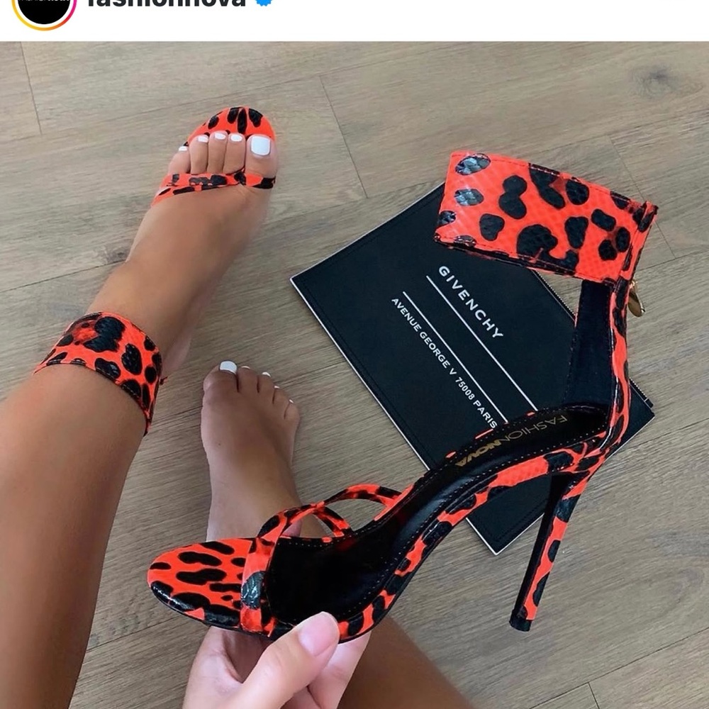 Fashion Nova Crazy for you heels
